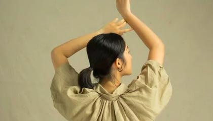 米兰体育官网入口-大连英博客场表现稳健，积分稳步攀升，大连英新科技有限公司